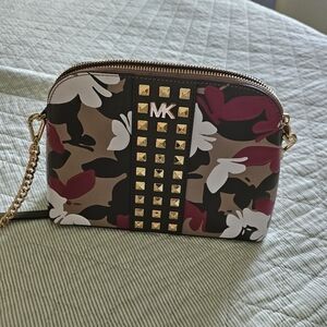 NWT Michael Kors  Butterfly Camo Leather Dome Crossbody